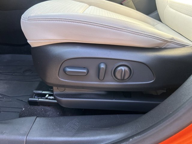 Used 2023 Buick Encore GX Preferred w/ Cold Weather Comfort Package image 22