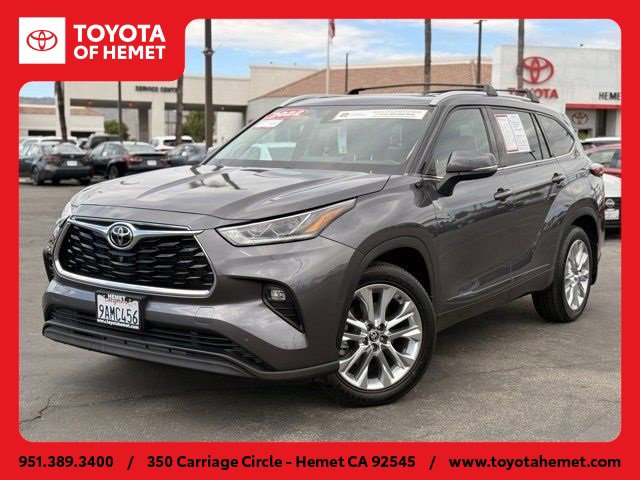 Used 2022 Toyota Highlander Limited
