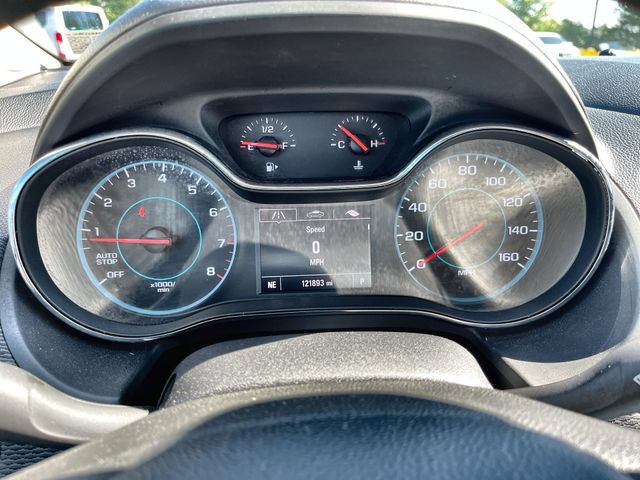 Used 2017 Chevrolet Cruze LT w/ Convenience Package FWD image 11