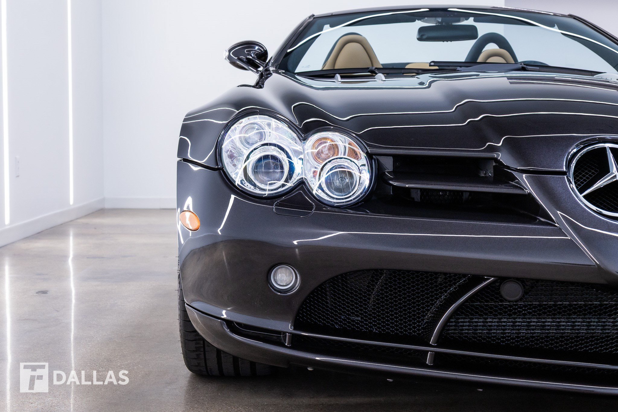 Used 2008 Mercedes-Benz SLR image 23
