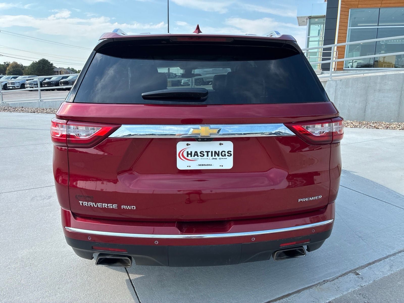 Used 2020 Chevrolet Traverse Premier AWD/4WD image 4