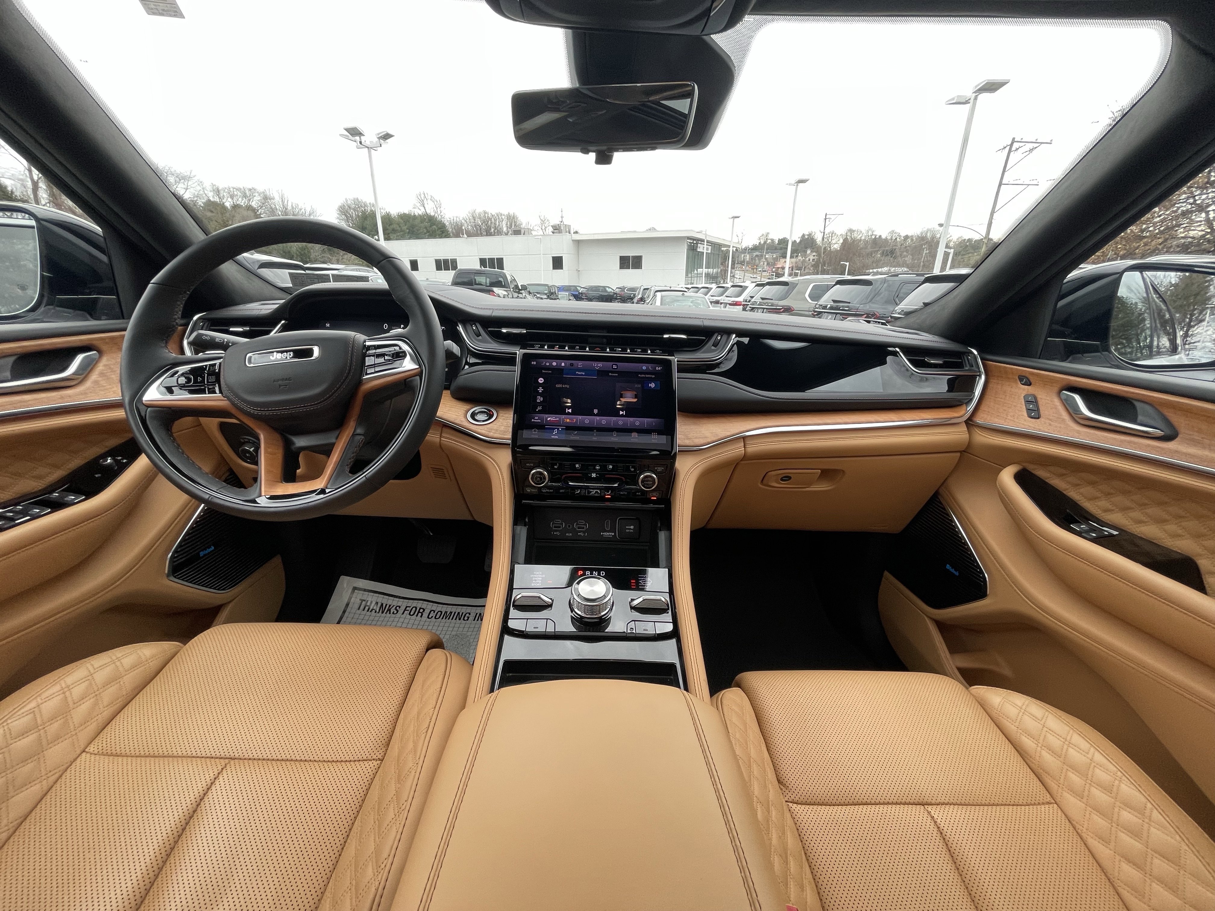 Used 2025 Jeep Grand Cherokee L Summit image 16