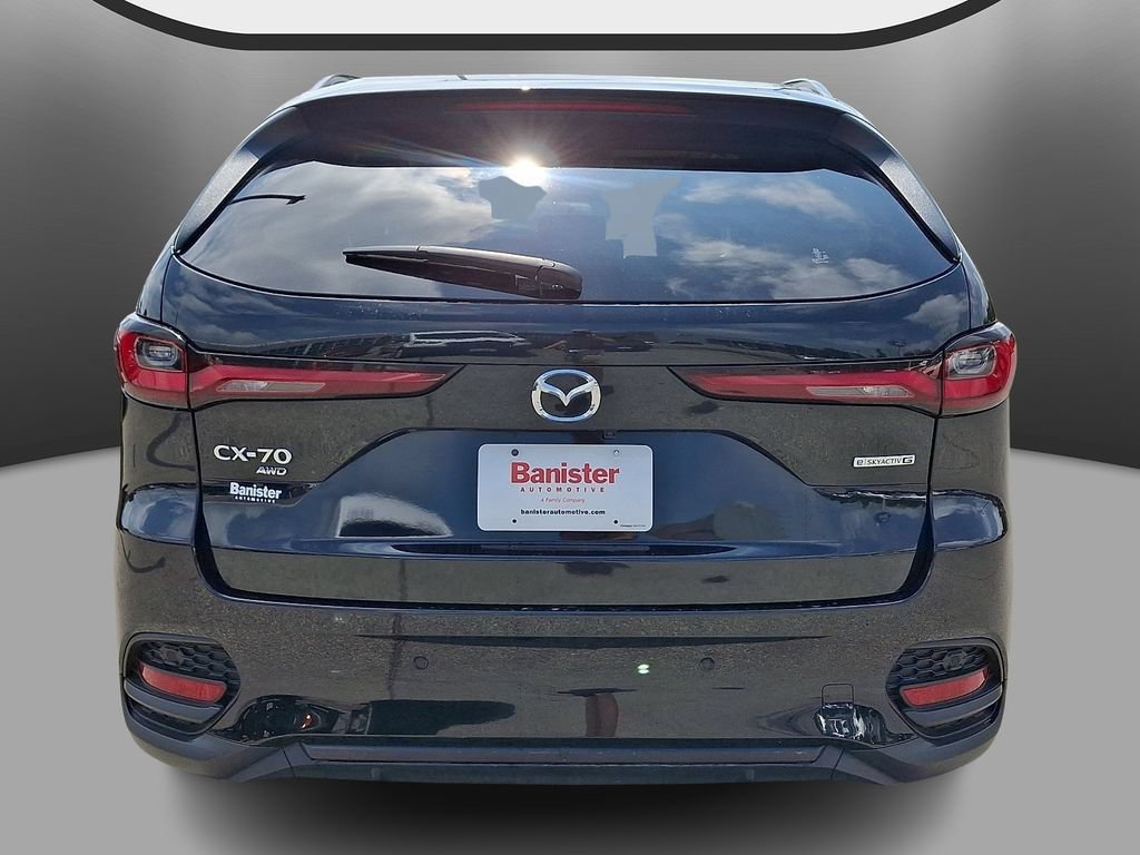 Used 2025 MAZDA CX-70 3.3 Turbo w/ Preferred Package AWD/4WD image 5