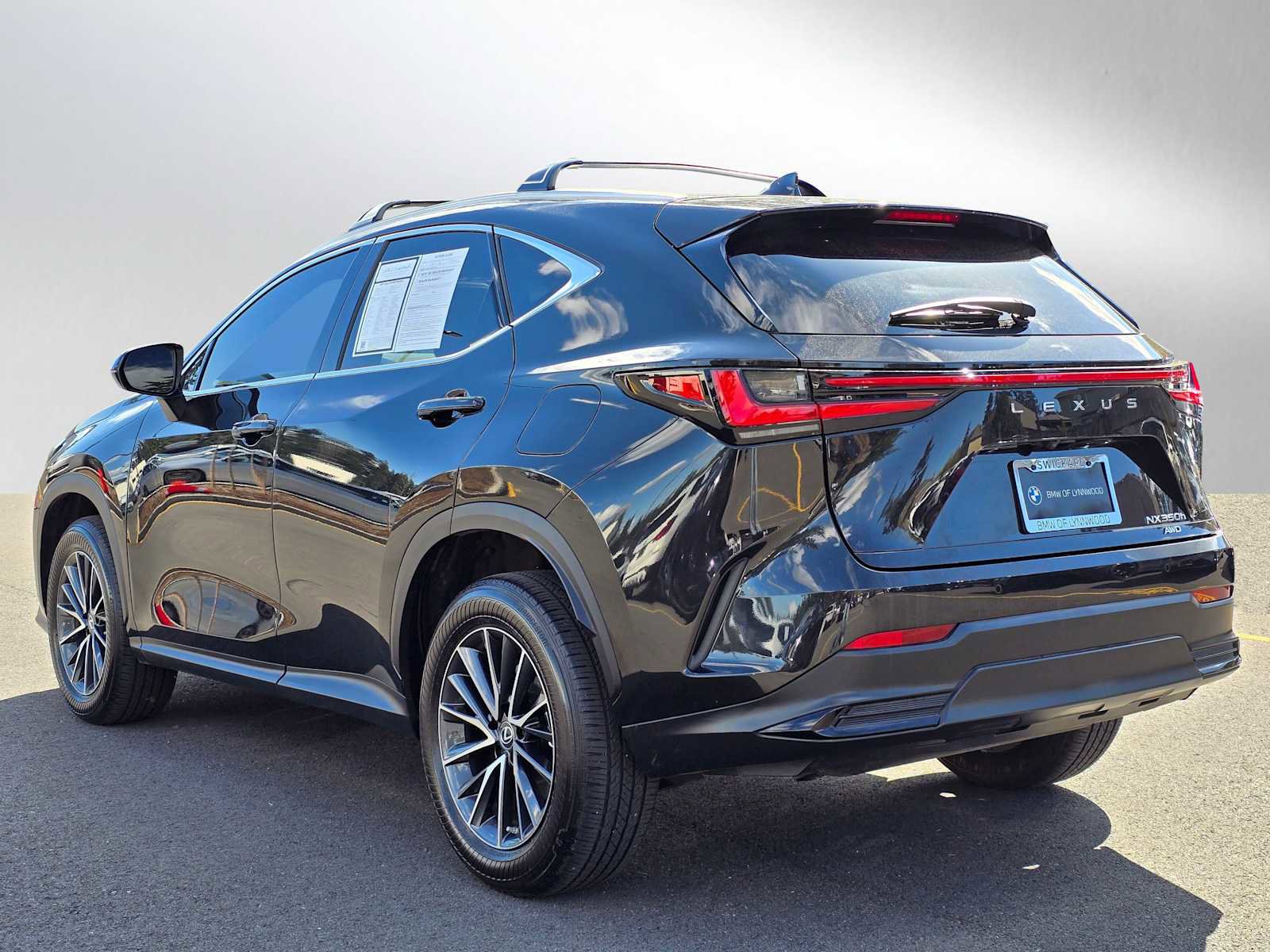 Used 2023 Lexus NX 350h AWD w/ Towing Package (2000 Lbs) image 5
