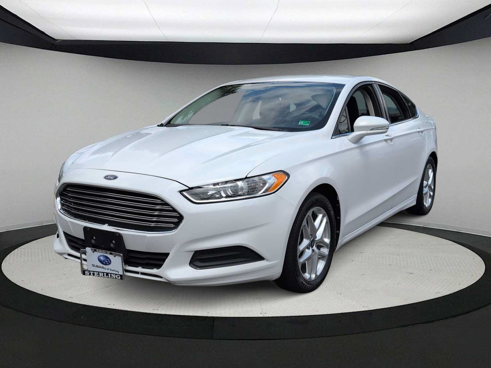 Used 2013 Ford Fusion SE FWD image 4