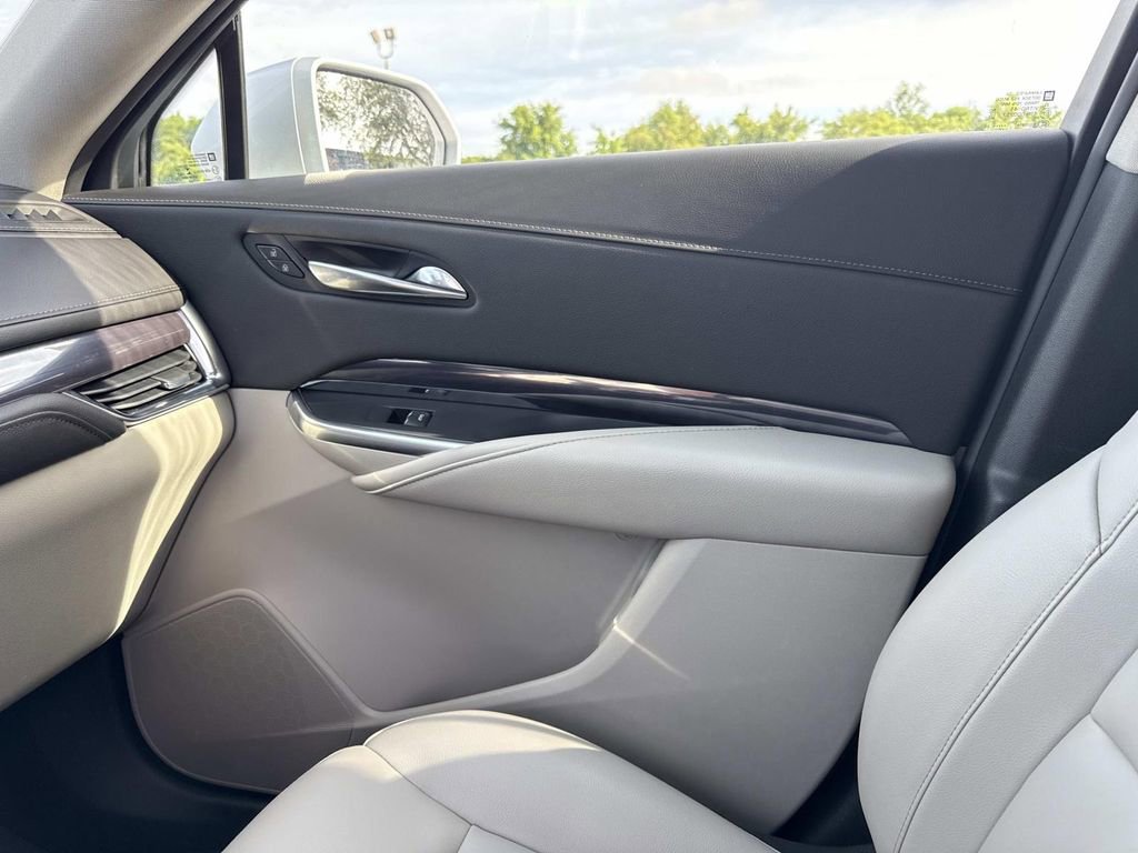 Used 2020 Cadillac XT4 Luxury image 22