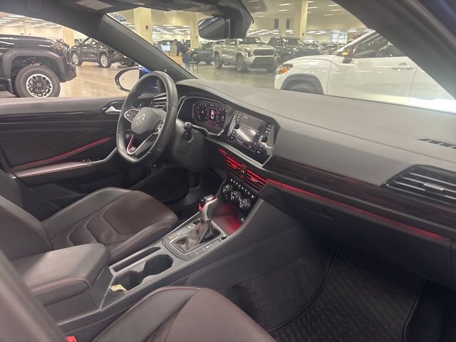 Used 2024 Volkswagen Jetta GLI Autobahn image 9