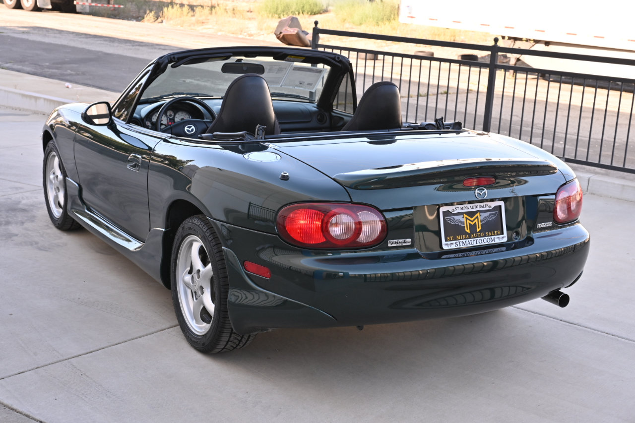 Used 2002 MAZDA MX-5 Miata RWD image 7