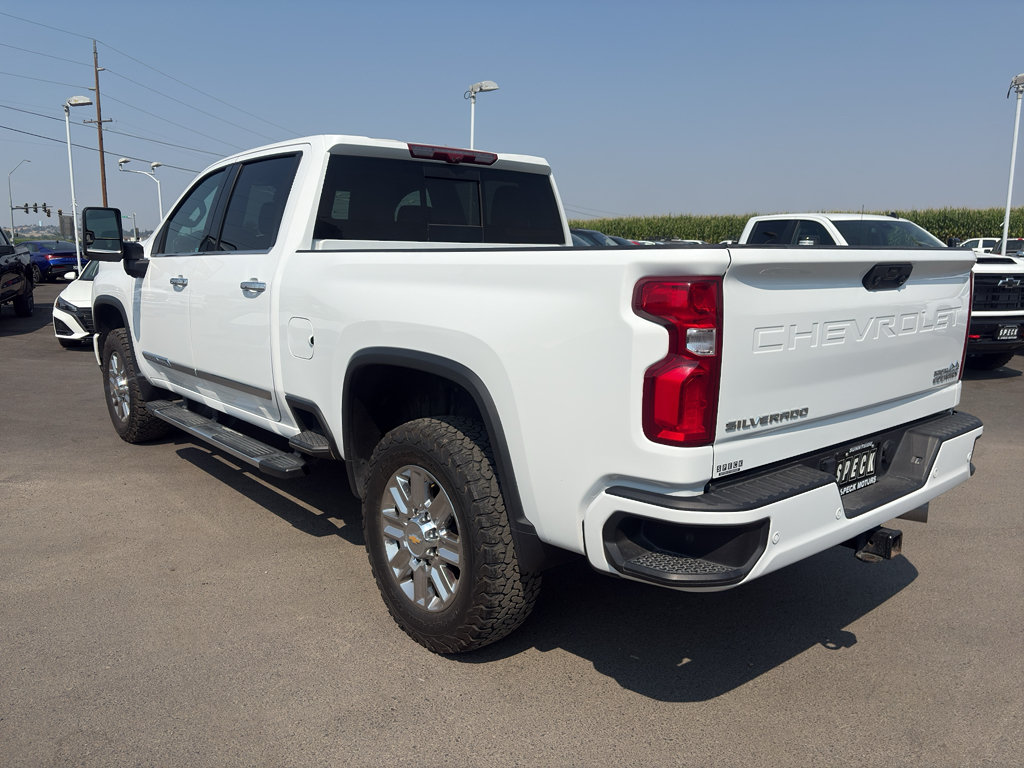 Used 2024 Chevrolet Silverado 3500 High Country w/ High Country Premium Package AWD/4WD image 18