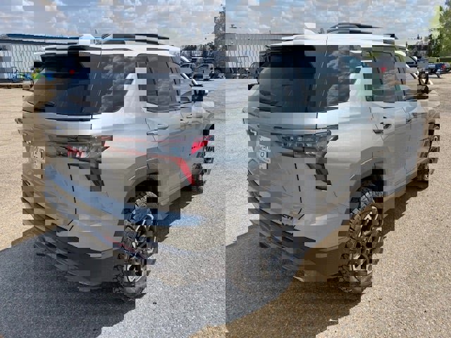 New 2025 Chevrolet Equinox ACTIV w/ Convenience Package III image 7