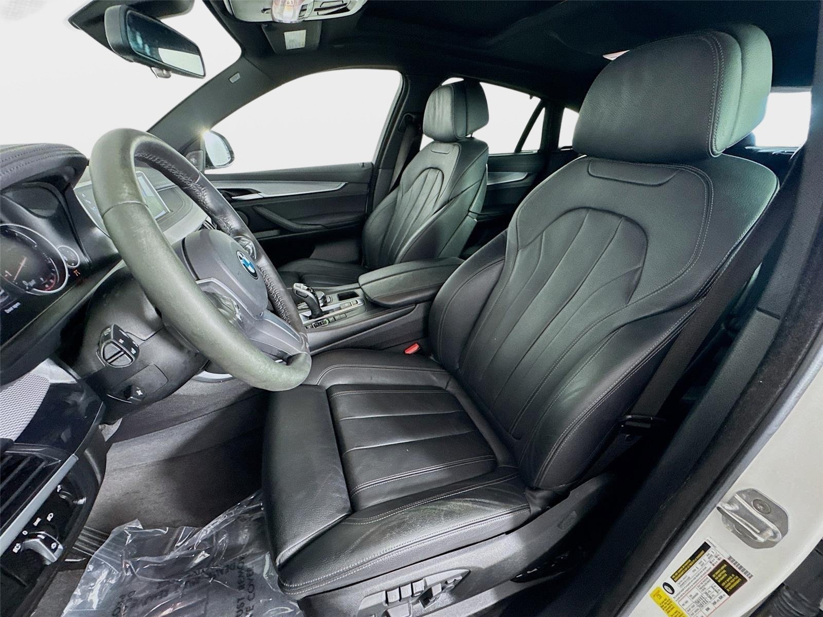 Used 2019 BMW X6 sDrive35i w/ M Sport Package RWD image 11