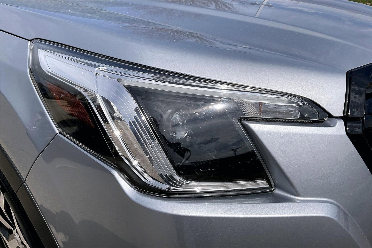 Certified 2023 Subaru Forester Premium image 30