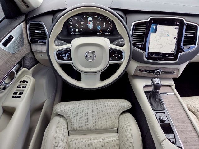 Used 2022 Volvo XC90 T6 Inscription w/ Advanced Package AWD/4WD image 15