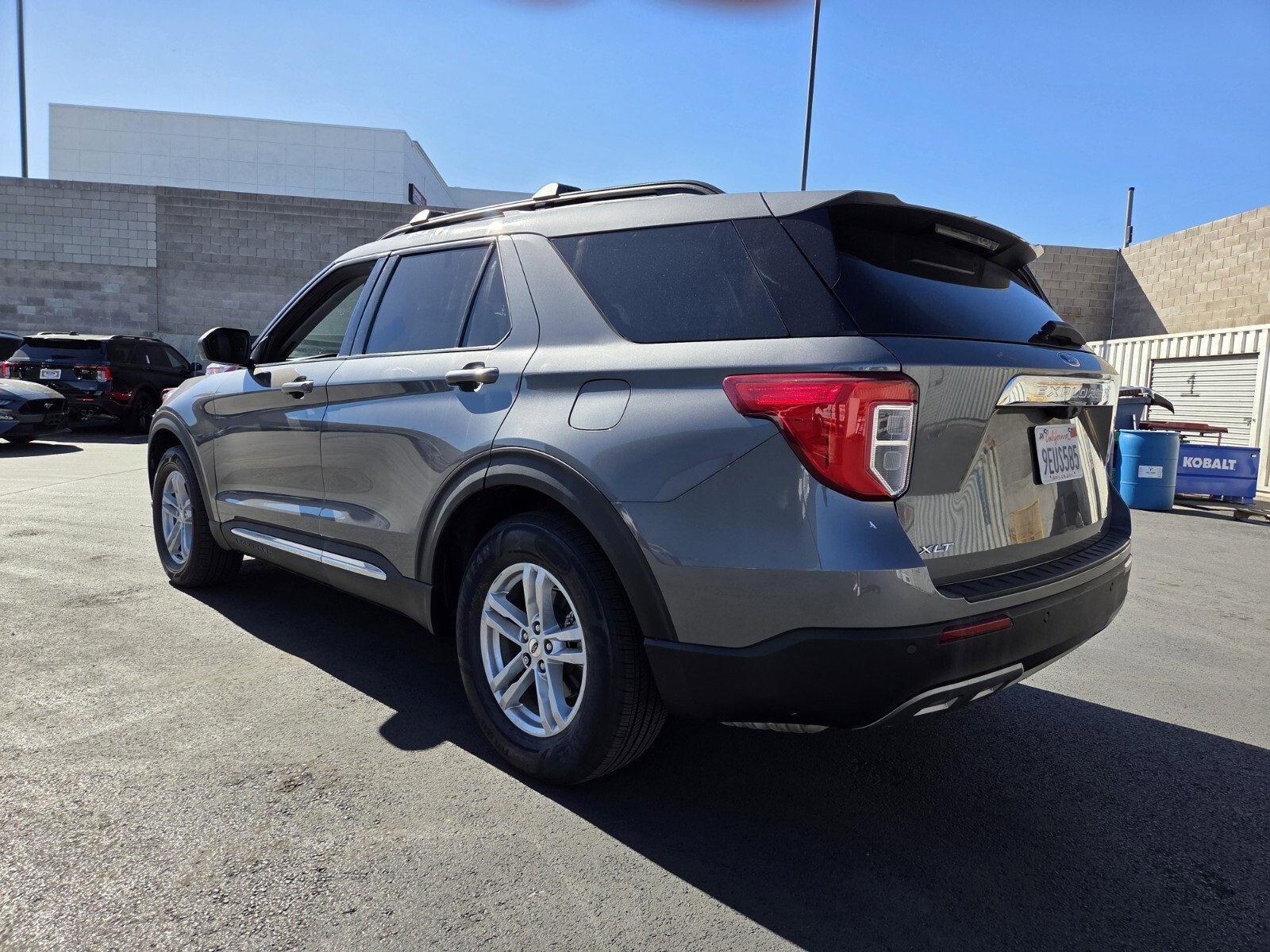 Certified 2022 Ford Explorer XLT w/ Equipment Group 202A image 3