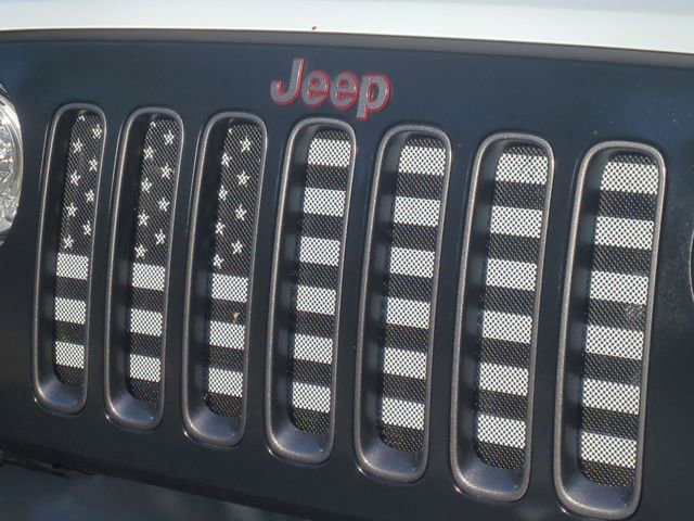 Used 2017 Jeep Wrangler Rubicon image 24