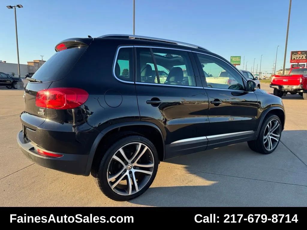 Used 2017 Volkswagen Tiguan SEL image 21