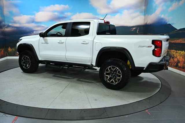 Used 2023 Chevrolet Colorado ZR2 w/ ZR2 Convenience Package III image 5
