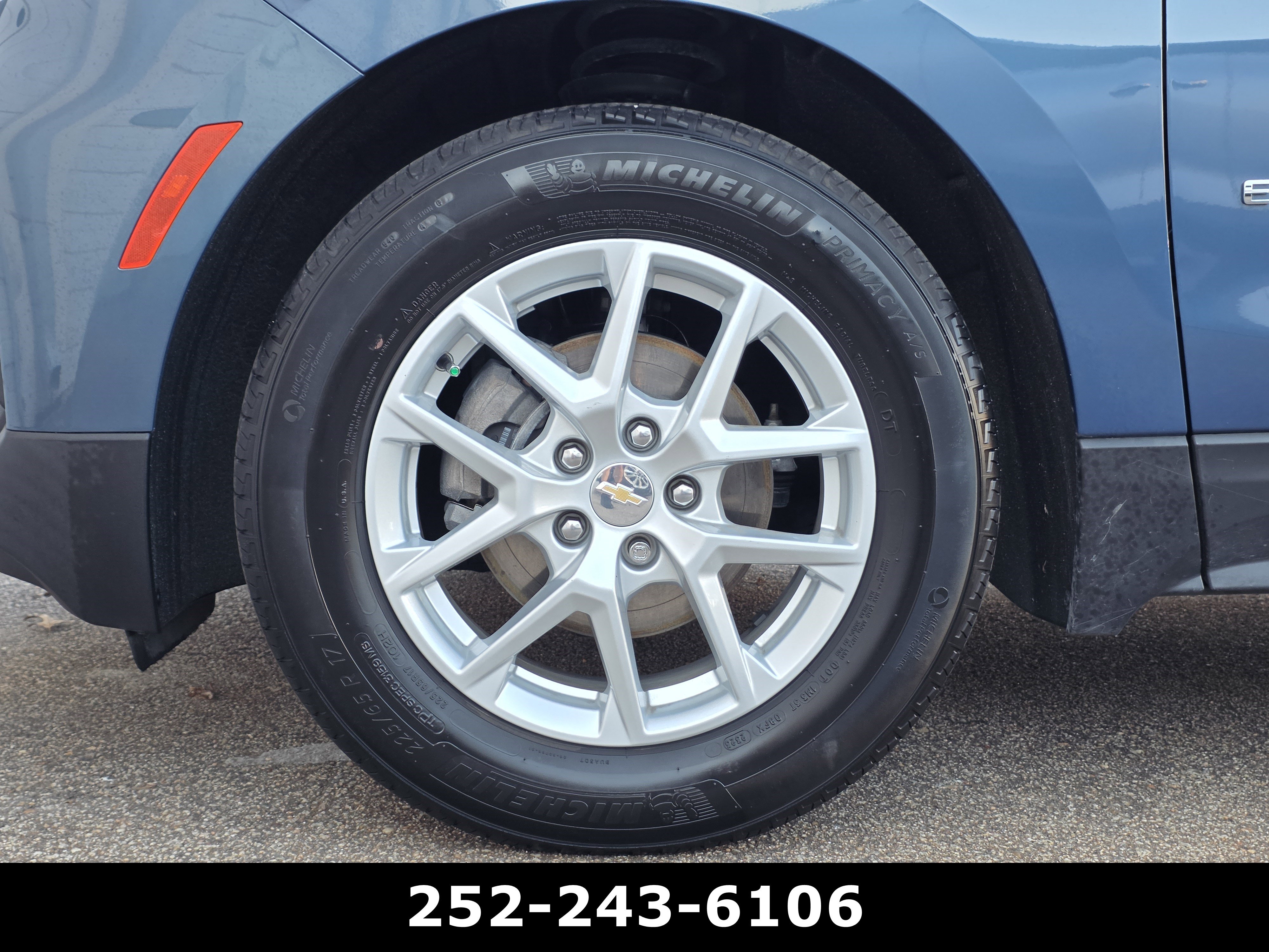 Used 2024 Chevrolet Equinox LS FWD image 38