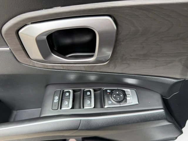 Used 2024 Kia Sorento X-Line EX AWD/4WD image 13