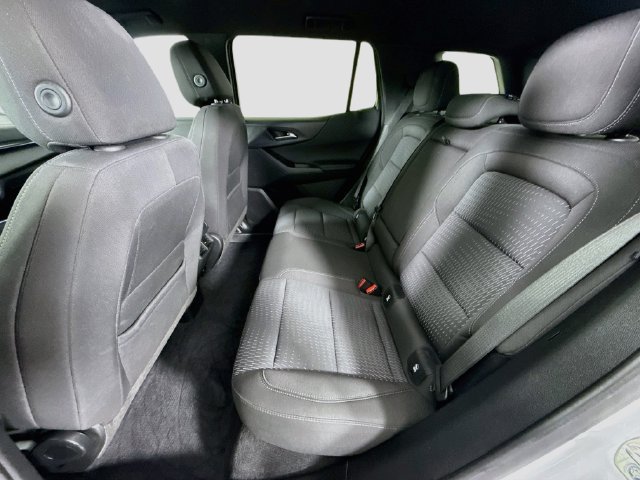Used 2025 Chevrolet Equinox LT FWD image 24