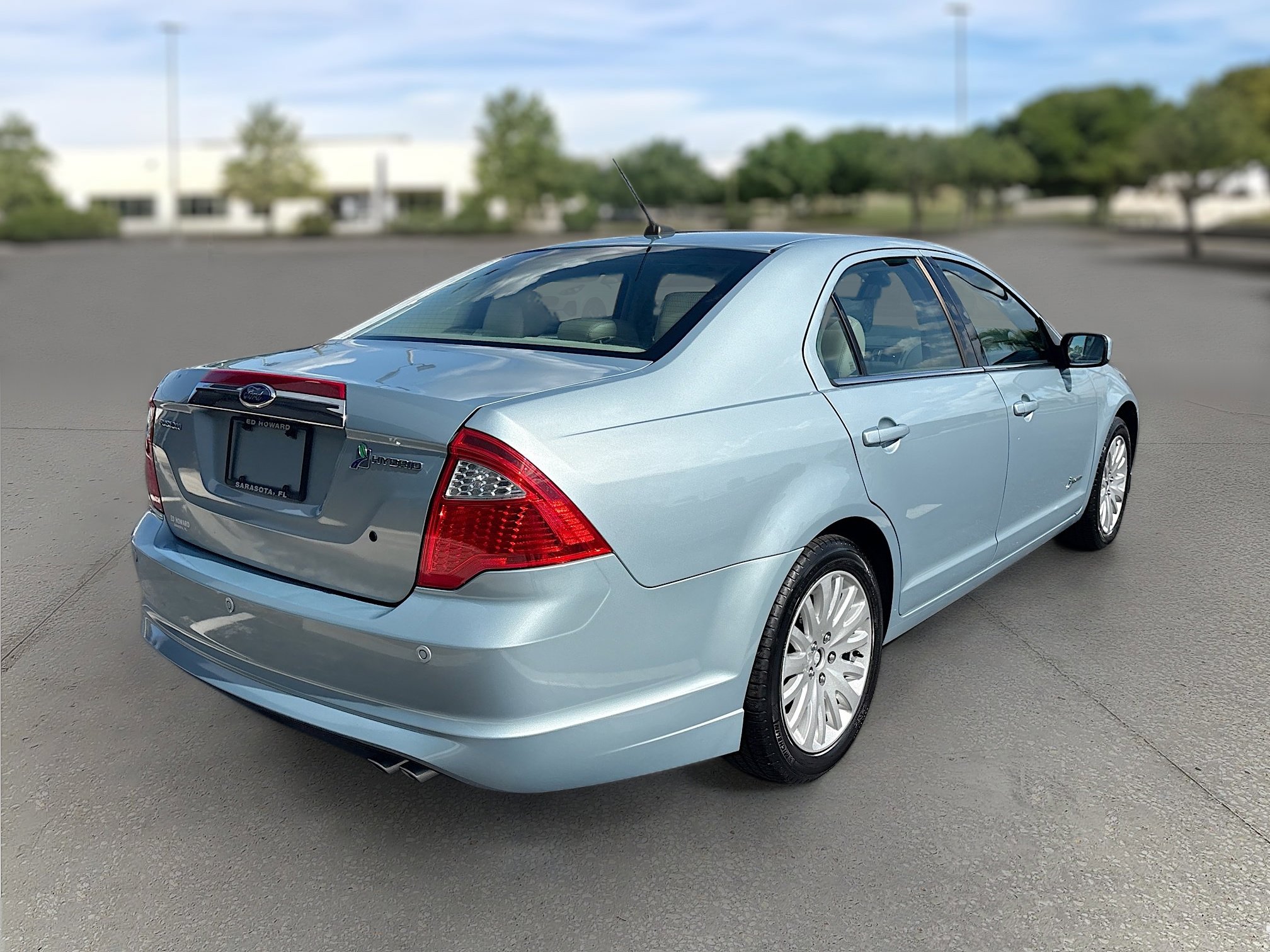 Used 2011 Ford Fusion Hybrid w/ 502A Rapid Spec Order Code FWD image 7