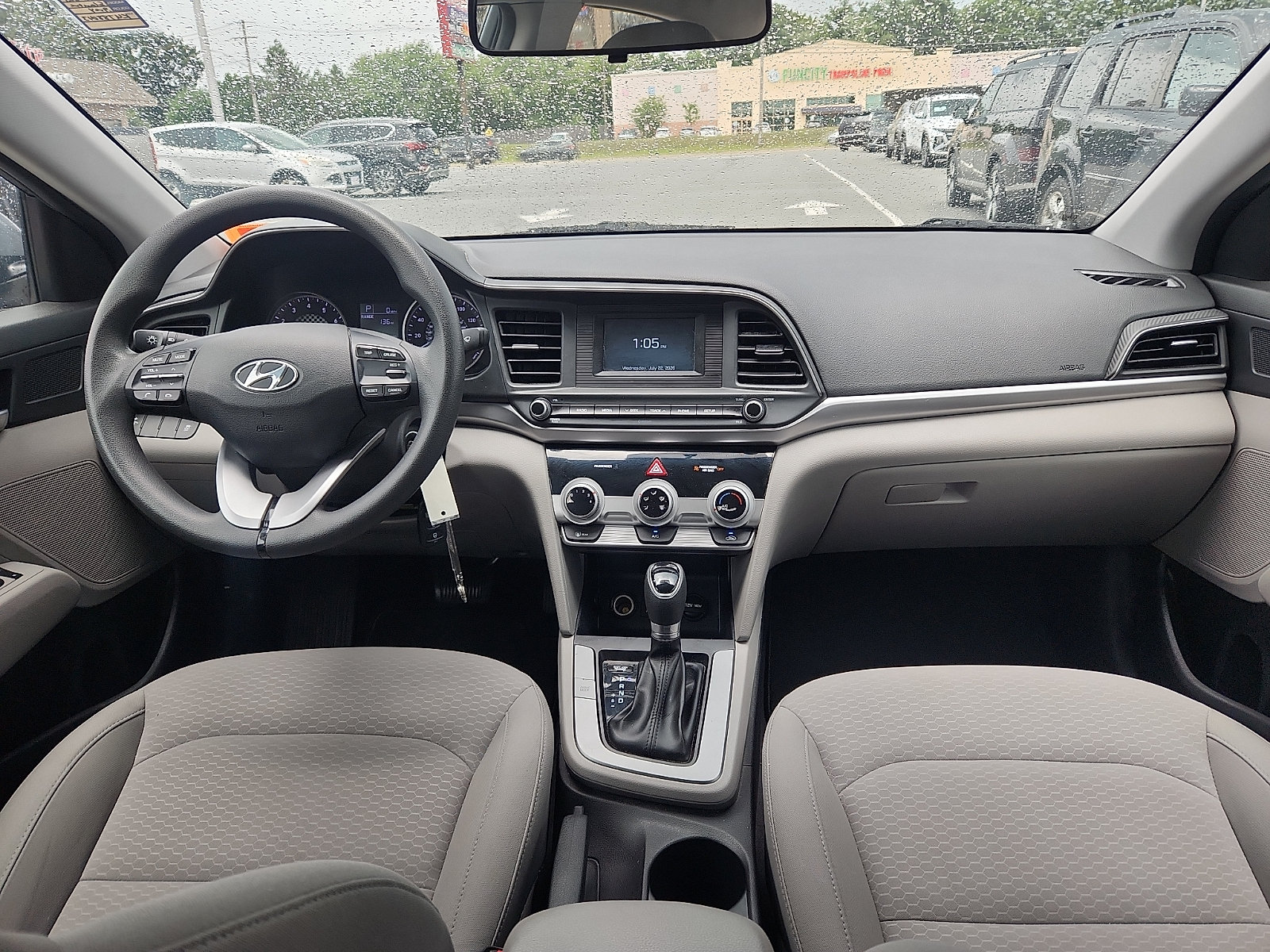 Used 2019 Hyundai Elantra SE FWD image 9