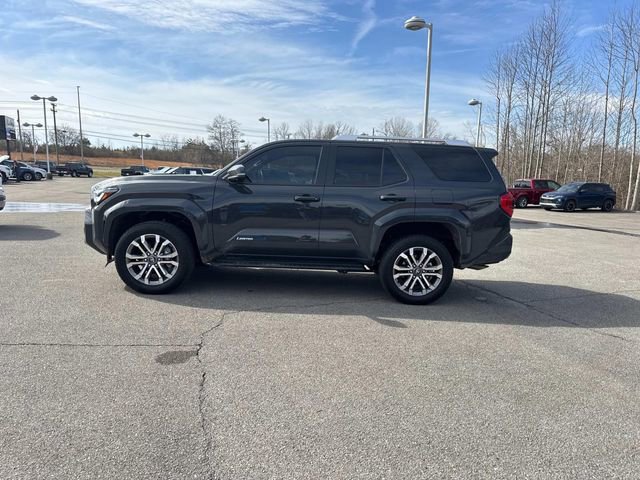 Used 2025 Toyota 4Runner TRD Sport Premium image 7