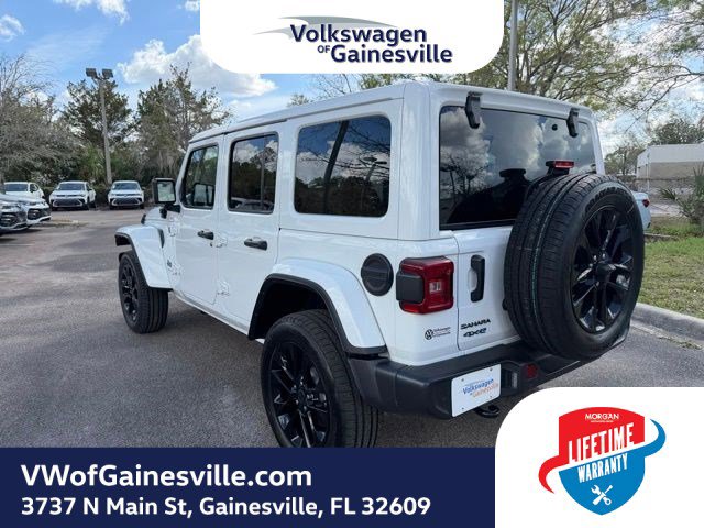 Used 2025 Jeep Wrangler Sahara w/ Safety Group image 4