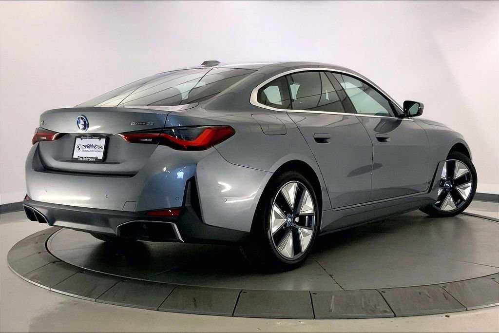 Certified 2023 BMW i4 eDrive35 image 12