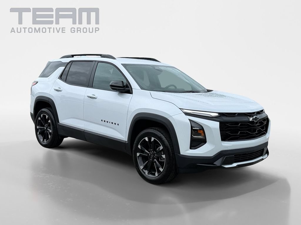New 2027 Chevrolet Equinox RS w/ Convenience Package III