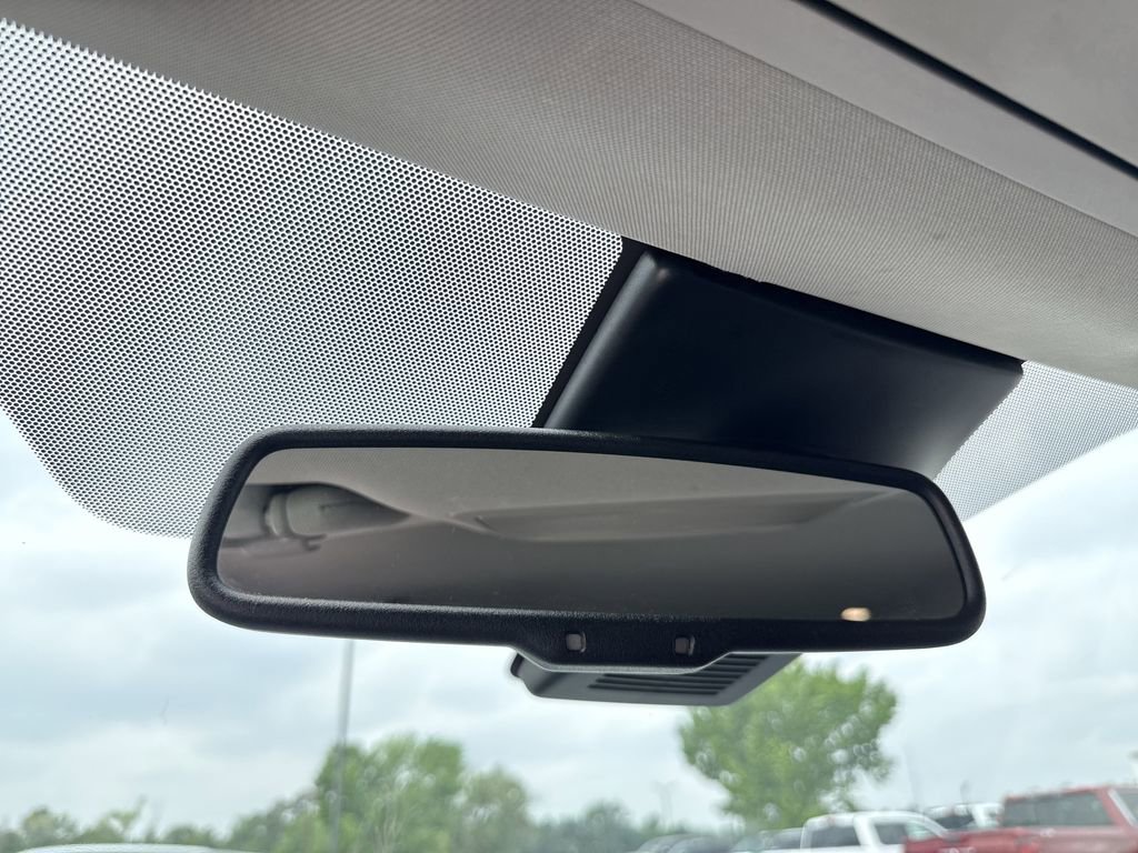 Used 2022 Nissan Murano SV FWD image 22