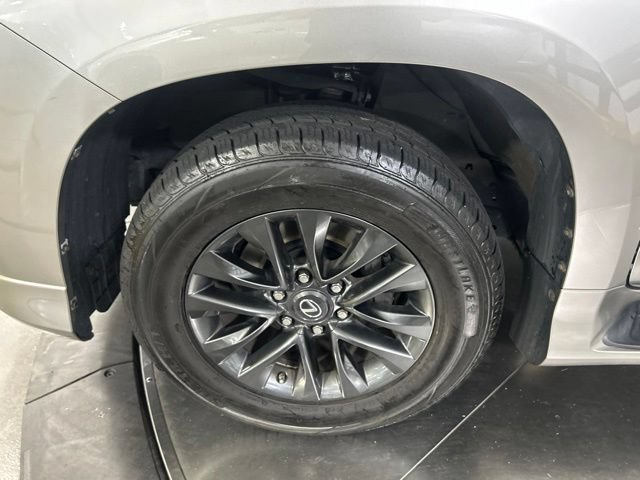 Used 2020 Lexus GX 460 Premium w/ Premium Package AWD/4WD image 40