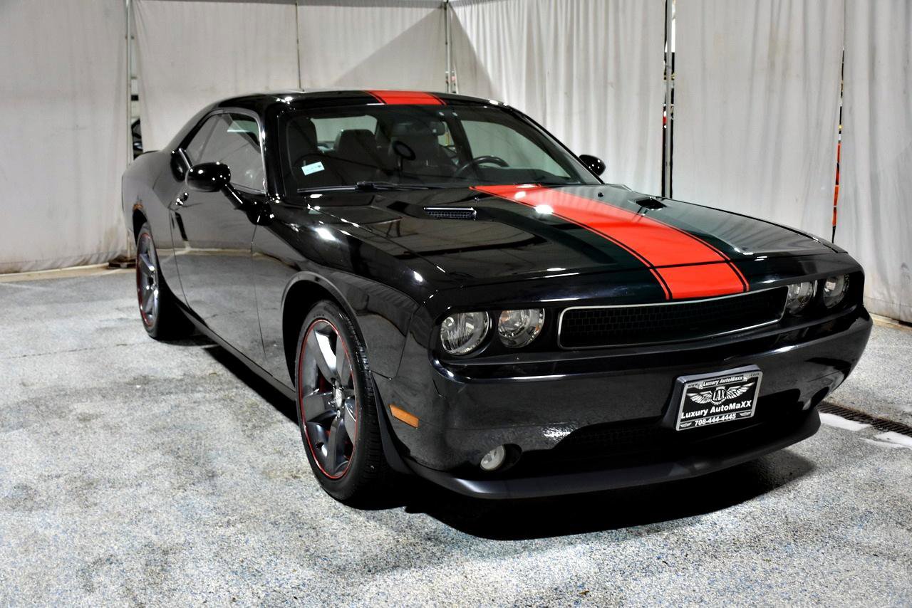 Used 2013 Dodge Challenger SXT image 26