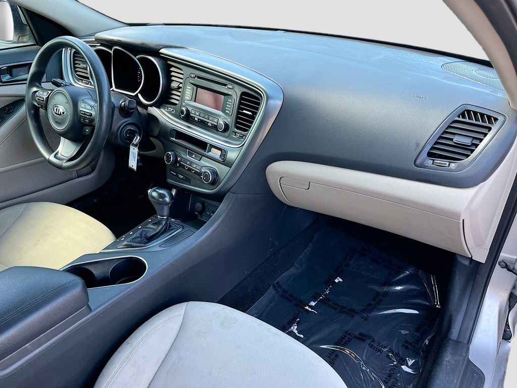 Used 2015 Kia Optima LX FWD image 25