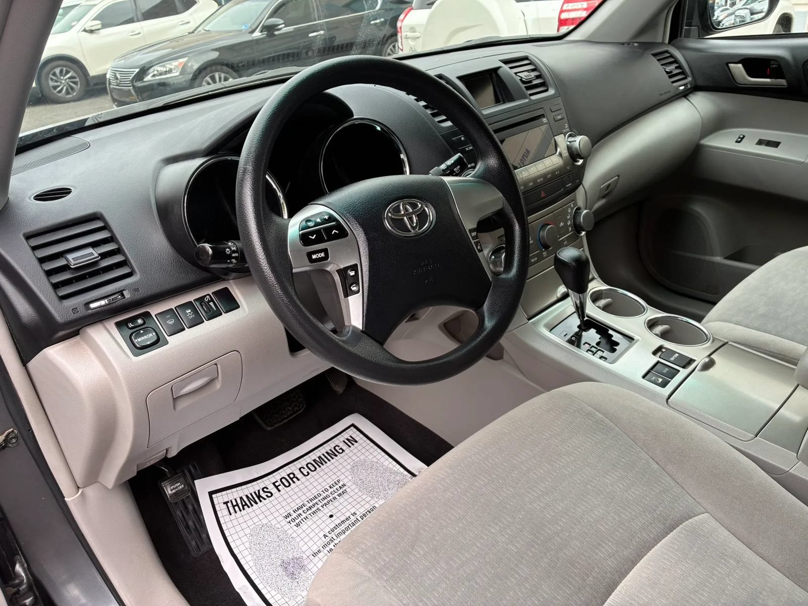 Used 2011 Toyota Highlander 4WD w/ Tech Pkg image 14