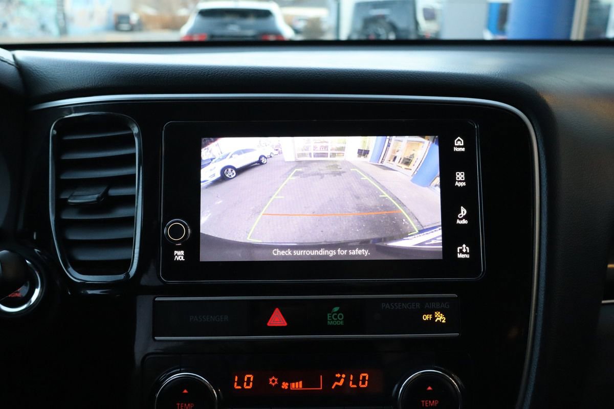 Used 2019 Mitsubishi Outlander SE image 29