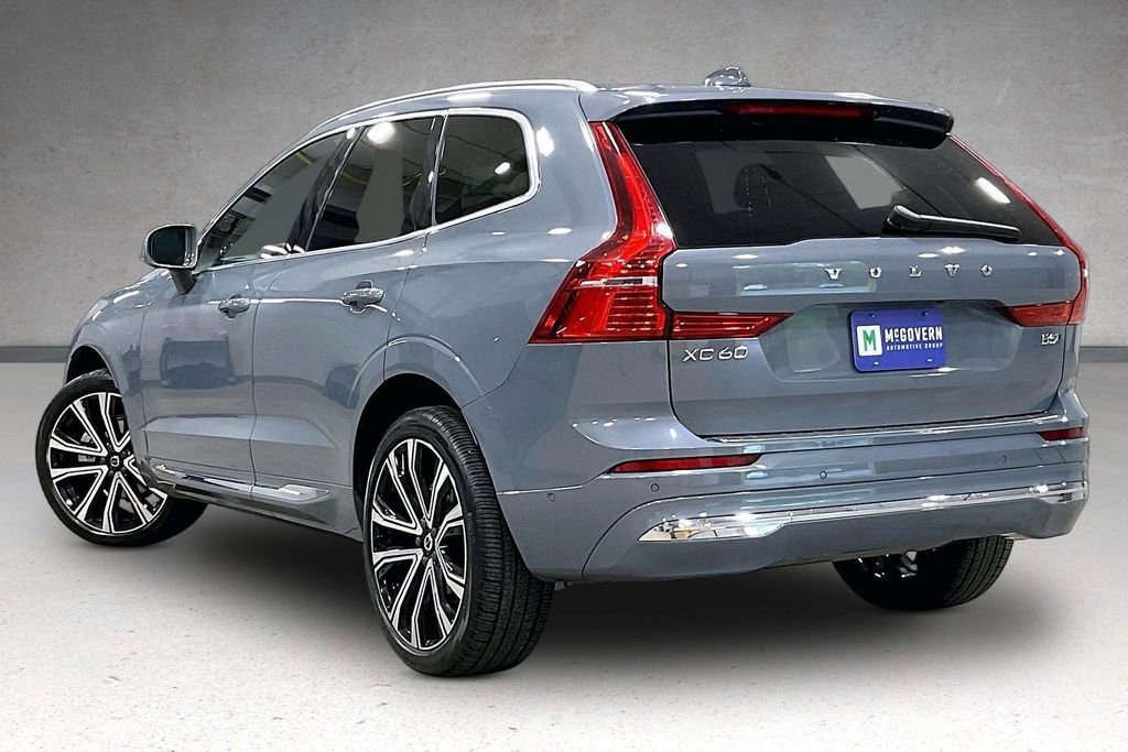 Used 2023 Volvo XC60 B5 Ultimate w/ Climate Package AWD/4WD image 4