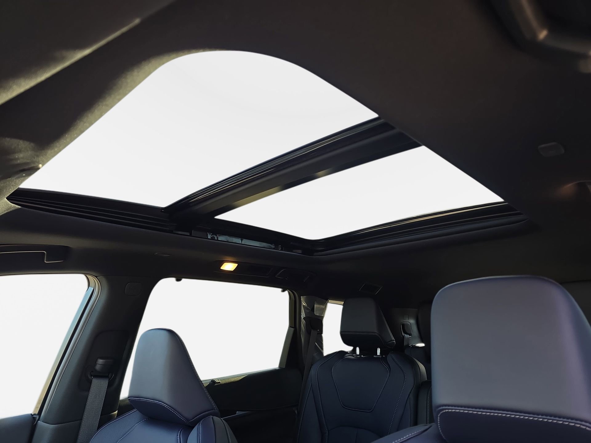 New 2026 INFINITI QX60 Sport w/ Dark Cargo Package AWD/4WD image 29