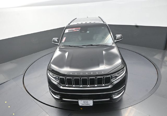 Used 2023 Jeep Wagoneer 4WD w/ Rear Seat Video Group 1 image 12