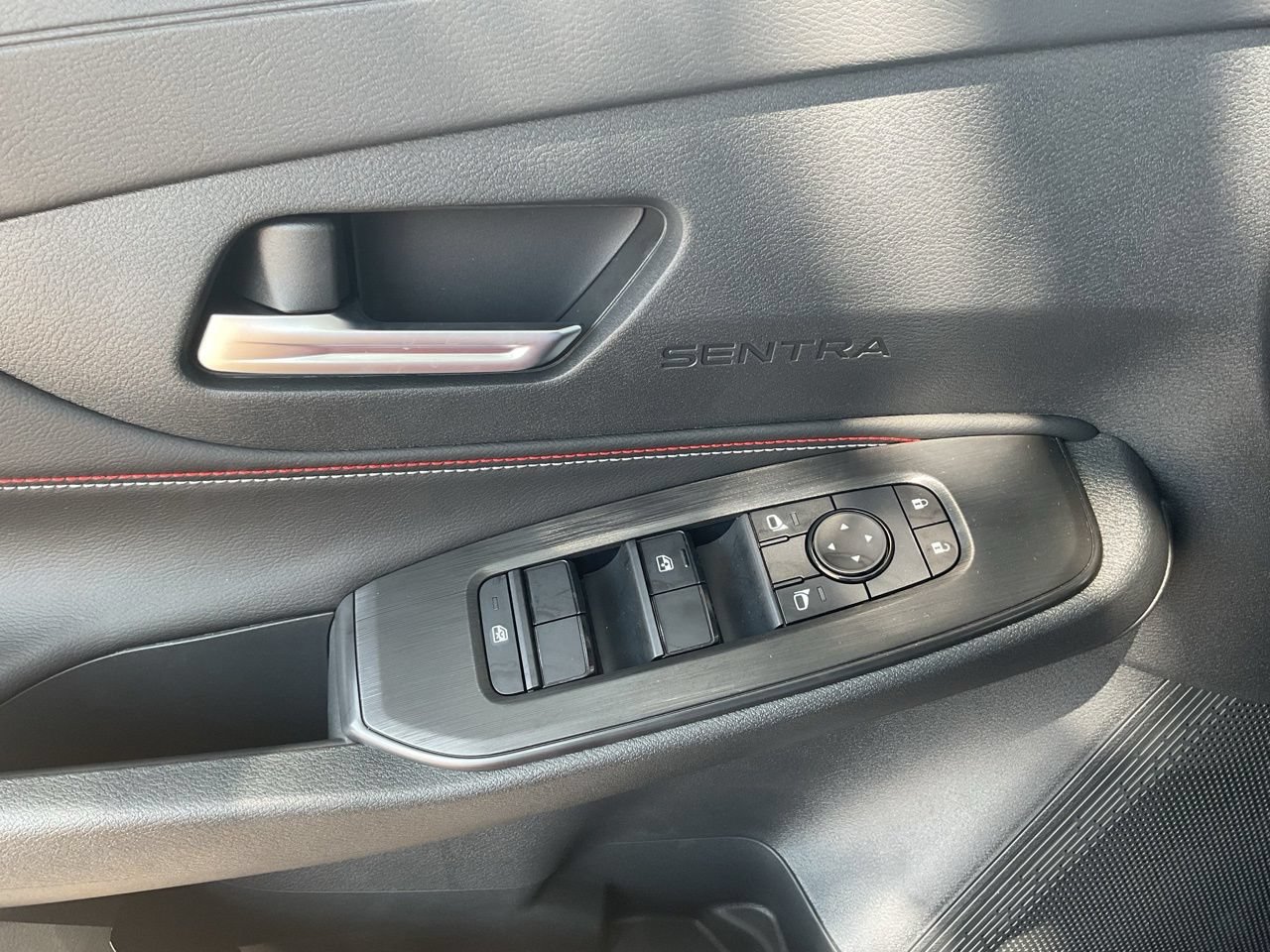 New 2027 Nissan Sentra SR w/ SR All Weather Package FWD image 22
