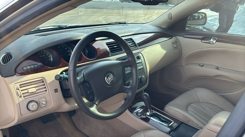 Used 2008 Buick Lucerne CXL w/ Driver Confidence Package image 22