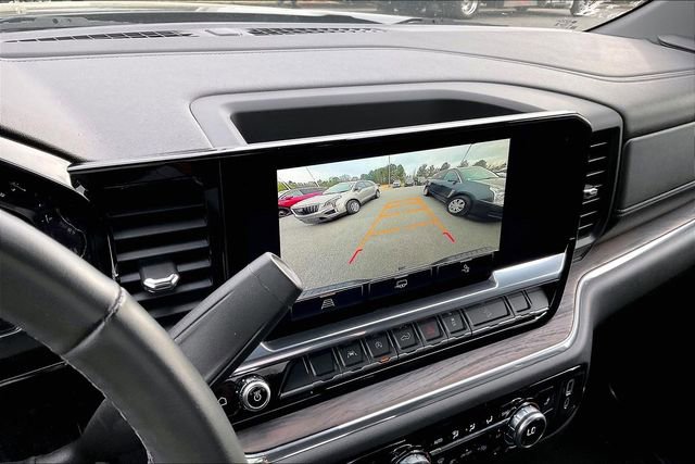 Used 2024 GMC Sierra 1500 SLT w/ X31 Off-Road Package image 11