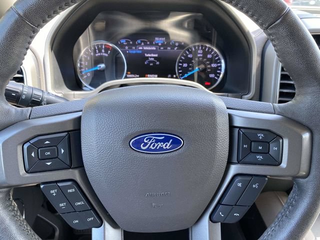 Used 2020 Ford Expedition XLT w/ Equipment Group 202A AWD/4WD image 31