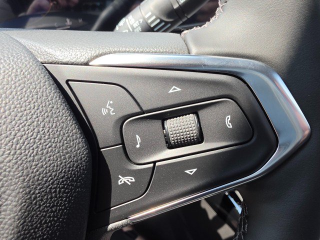 New 2026 Chevrolet Trax LT w/ Driver Confidence Package FWD image 34