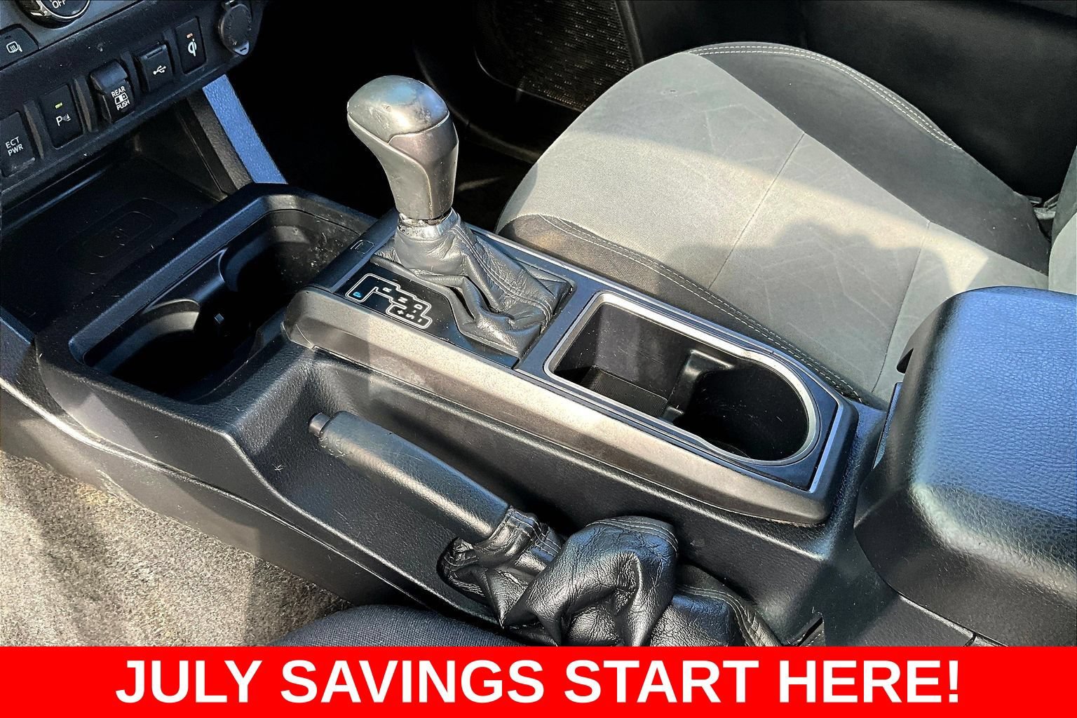 Used 2020 Toyota Tacoma TRD Off-Road w/ Technology Package AWD/4WD image 19