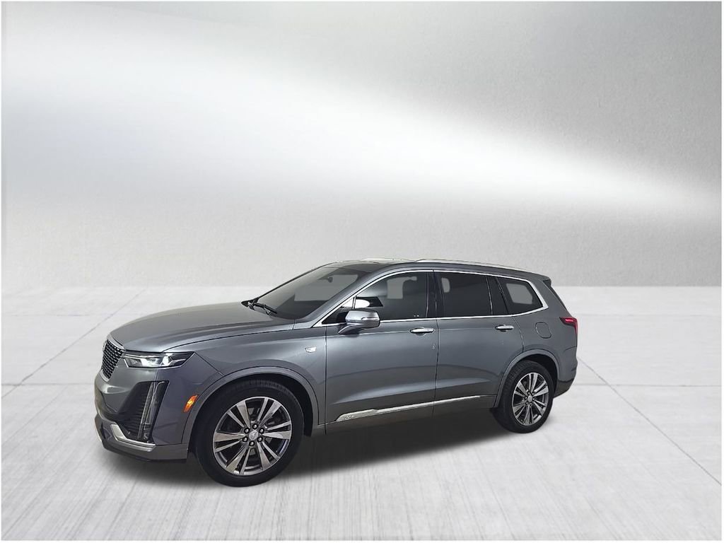 Used 2022 Cadillac XT6 Premium Luxury image 2