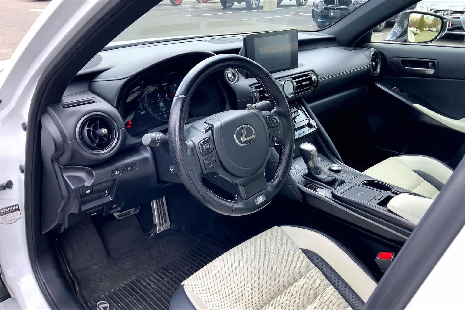 Used 2023 Lexus IS 350 F Sport w/ Memory Package image 18