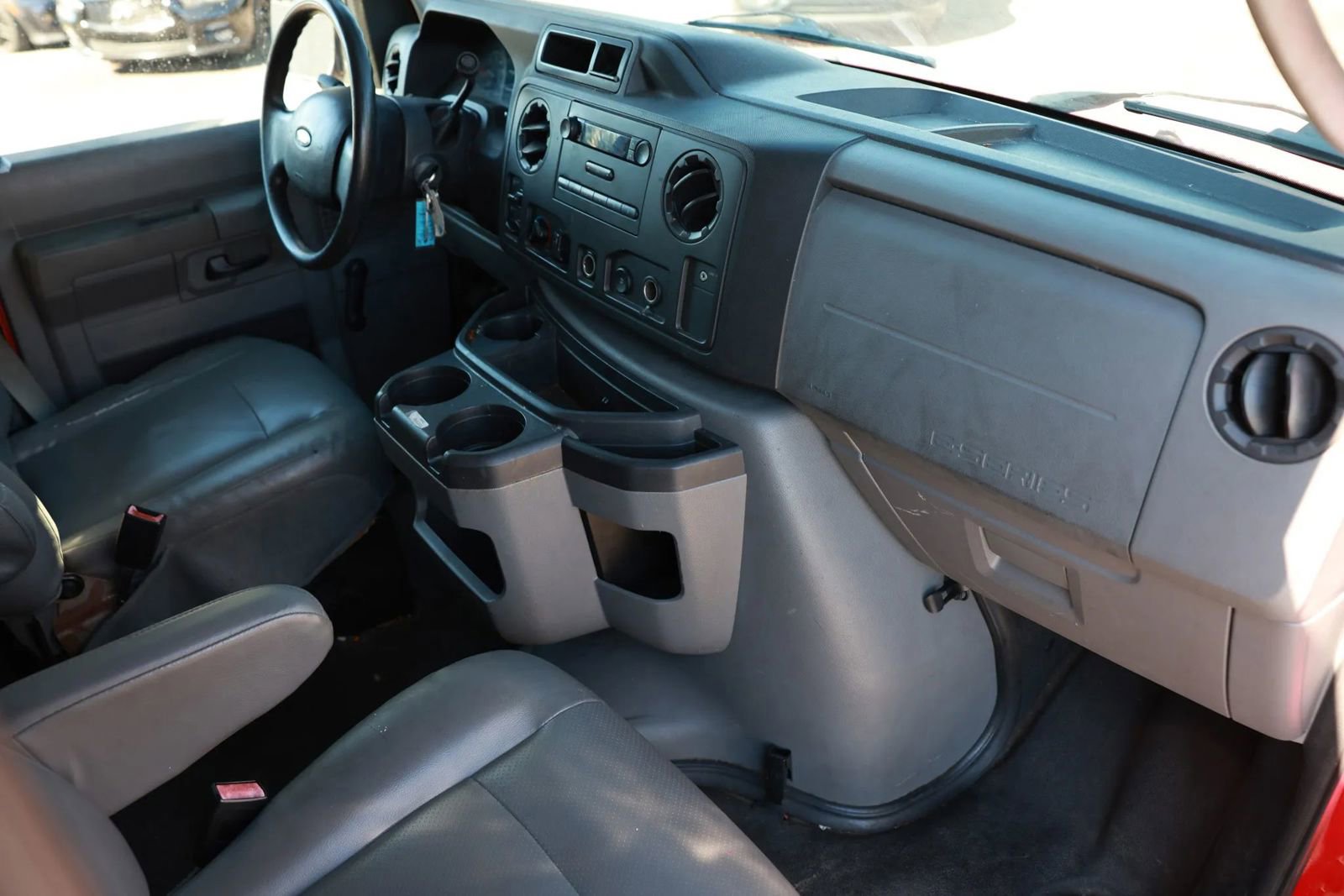 Used 2012 Ford E-350 and Econoline 350 XL image 19