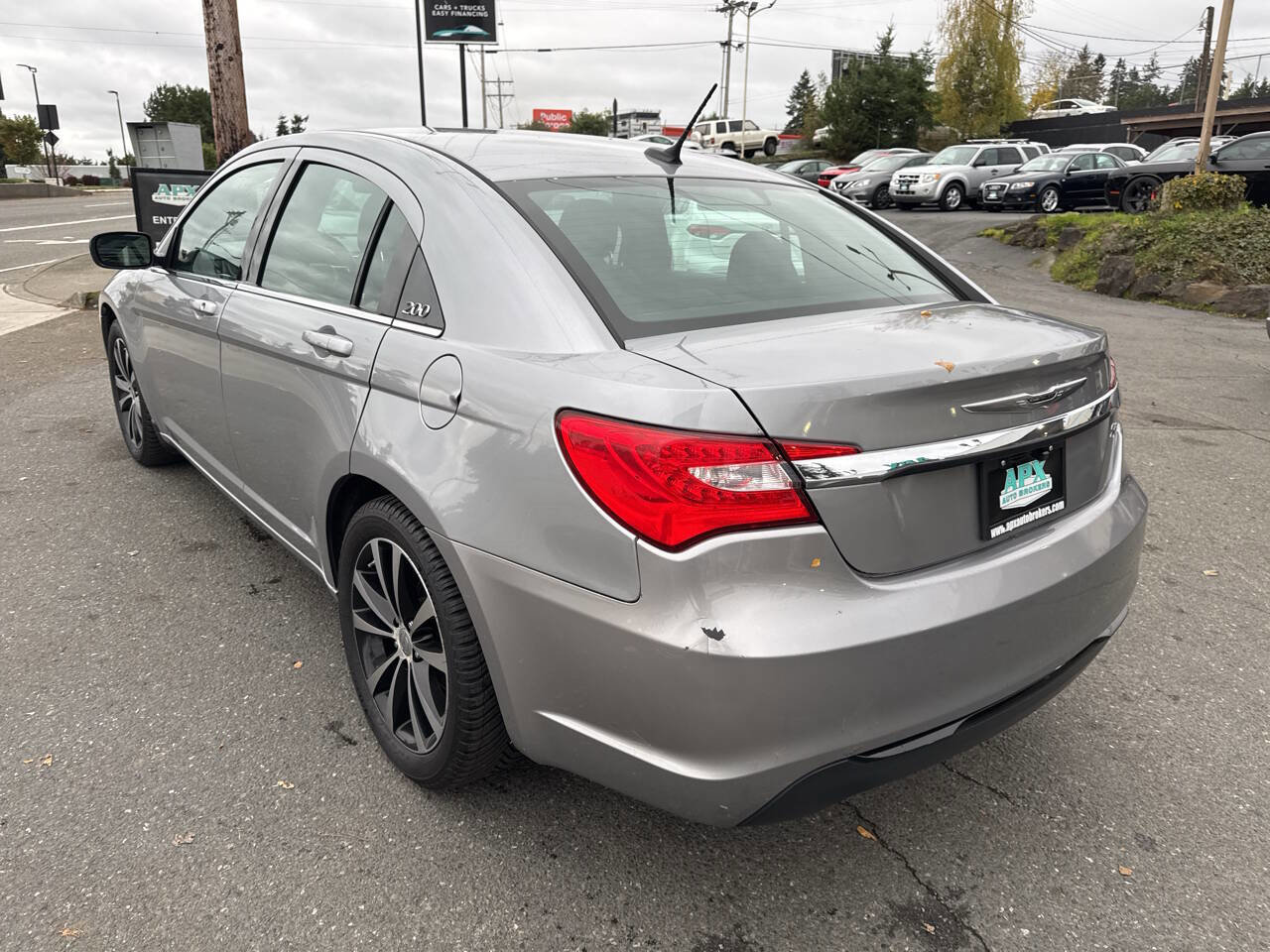 Used 2014 Chrysler 200 Touring w/ 200 S Group image 3