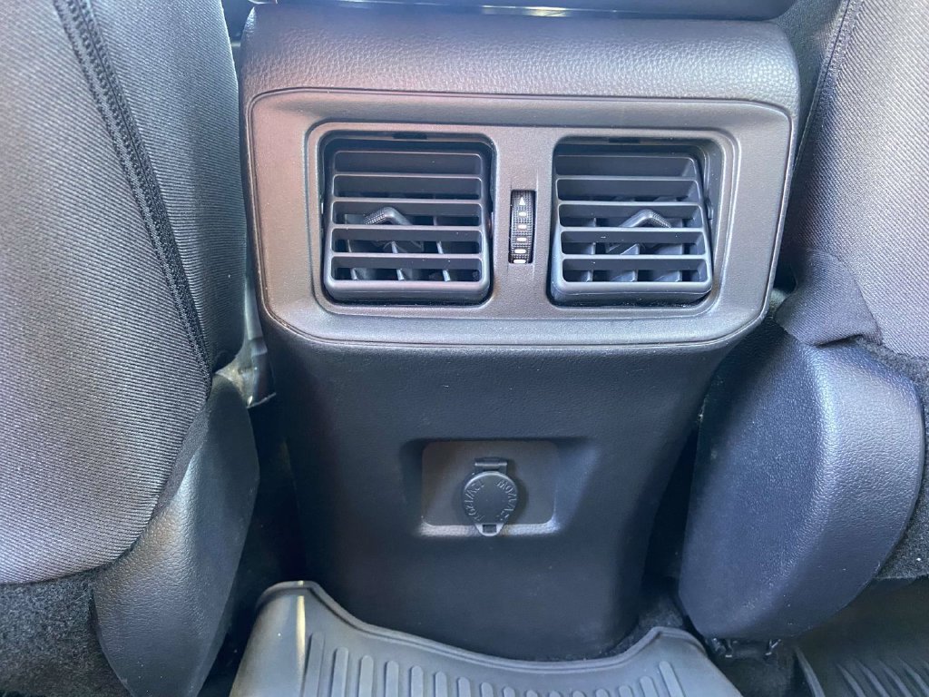 Used 2025 Toyota RAV4 LE FWD image 17